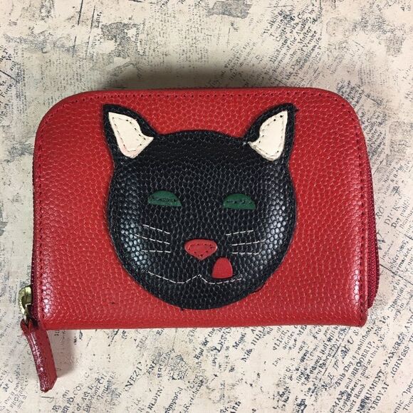 JPOurse Handbags - JPOurse Motif Cat Wallet
